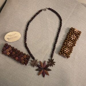 Handcrafted Wooden Flower Necklace Set
